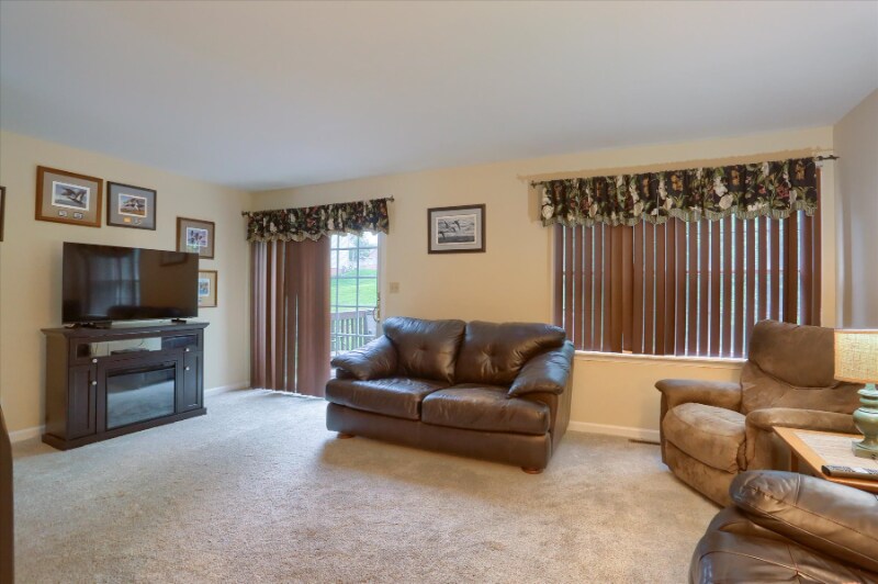 Building Photo - 4083 Caissons Ct