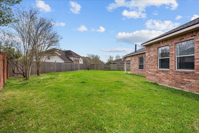 Building Photo - 2120 Red Timber Ct