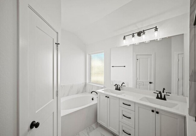 Building Photo - 19839 Burkett Trailhead Wy