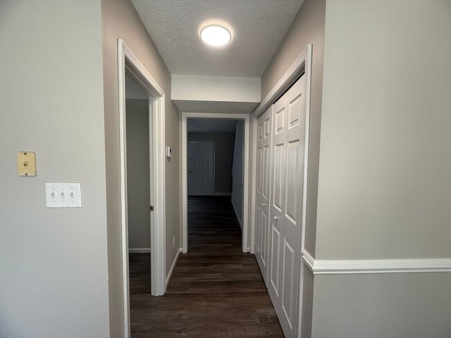 Building Photo - 273 Mulberry Cir