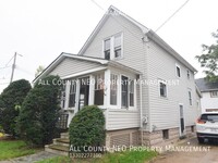 Building Photo - Spacious 2 bedroom 1 bathroom home in Kenm...