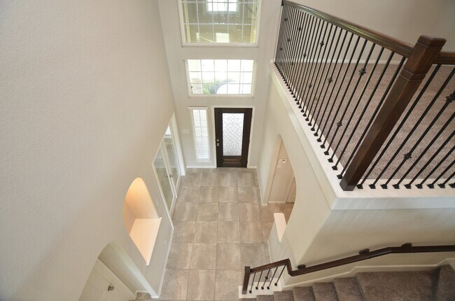 Building Photo - 3502 Gannan Lake Ct