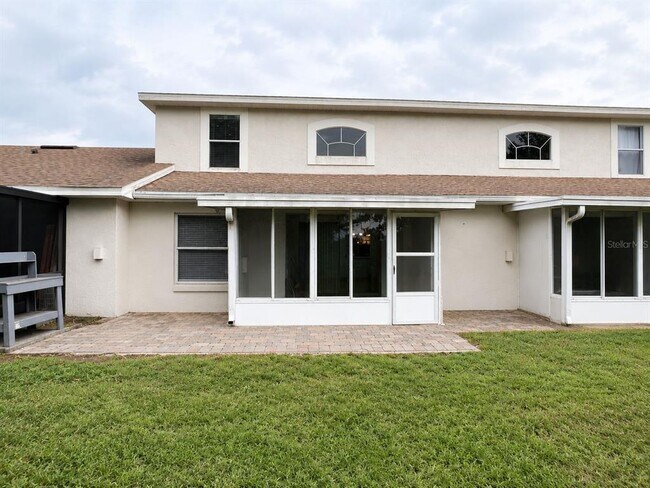 Building Photo - 14426 Island Cove Dr