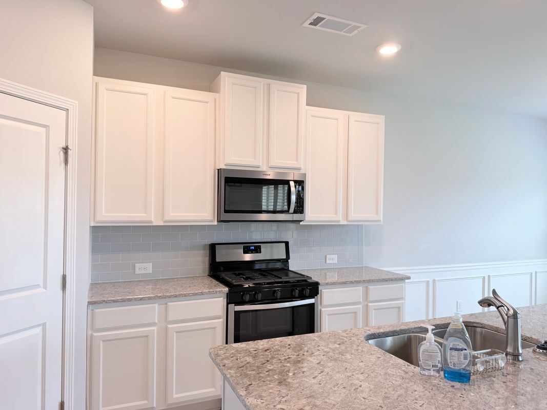 Building Photo - 4411 Rockrose Green Way