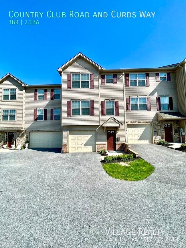 Building Photo - 721 Country Club Rd