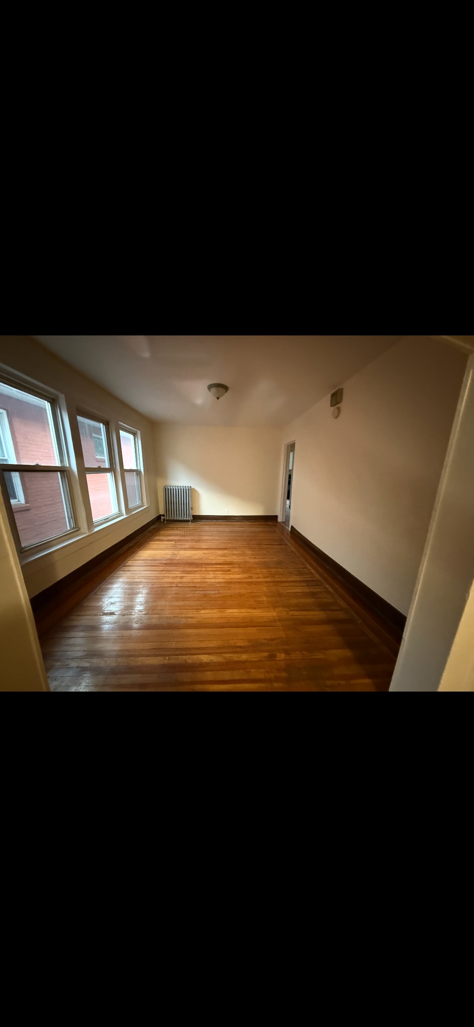 Building Photo - 1898 Schenectady Ave