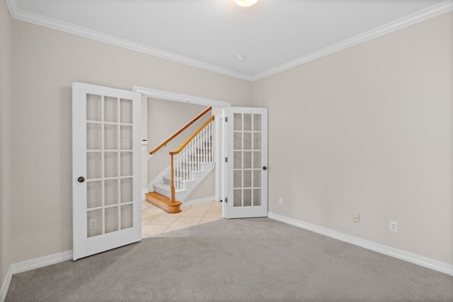 Building Photo - 2196 Bancroft Ln