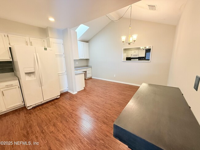 Building Photo - 14349 Courtney Woods Ln