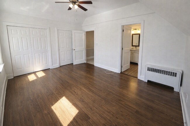 Building Photo - 1128 Ridge Rd