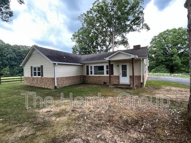 Building Photo - 173 Carroll Hollow Rd