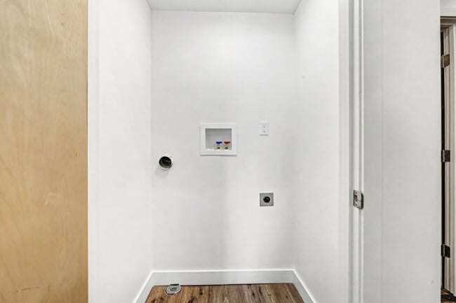 Building Photo - 414 Union St