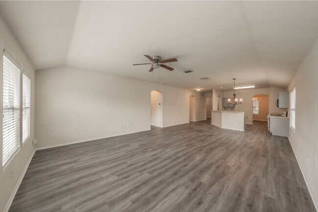 Building Photo - 5816 World Champion Ct