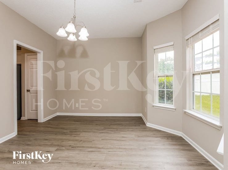 Building Photo - 8319 Knapp Ct