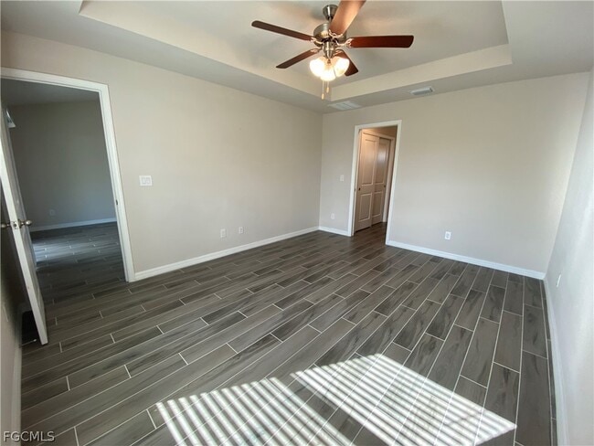 Building Photo - 2513 NW 14th Pl