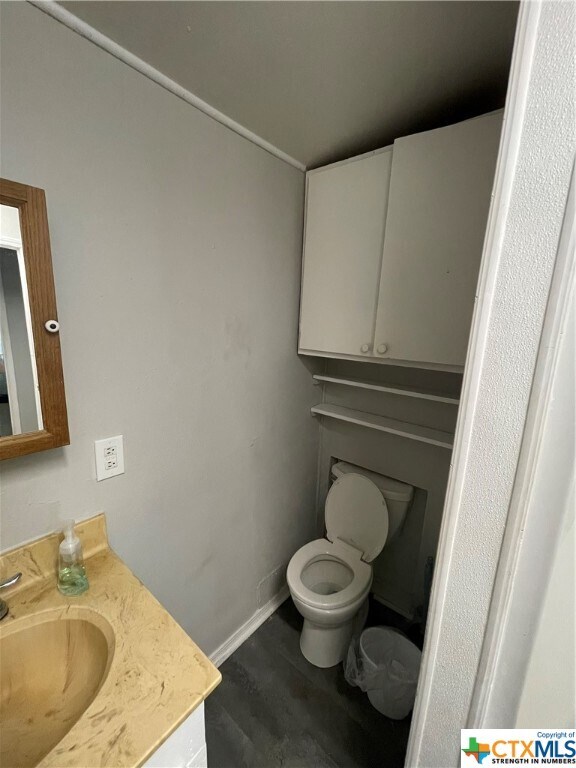 Building Photo - 1910 FM2673