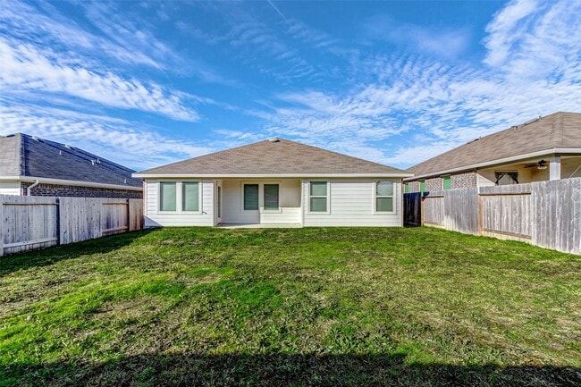 Building Photo - 40454 Red Poppy Ln