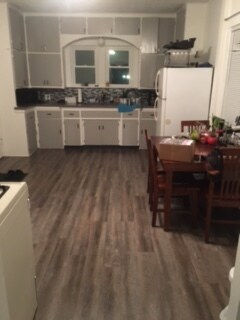 Kitchen - 724 43rd St