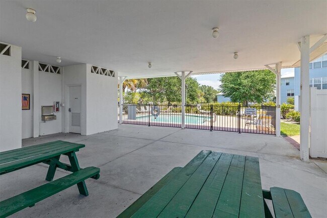Building Photo - 3923 Cape Haze Dr