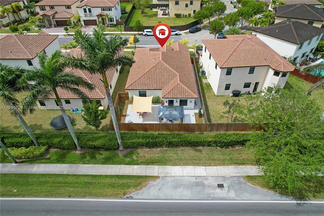 Building Photo - 151 NE 27th Terrace