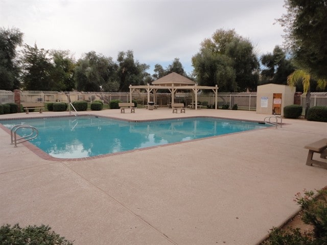 Building Photo - 3881 W Denver St