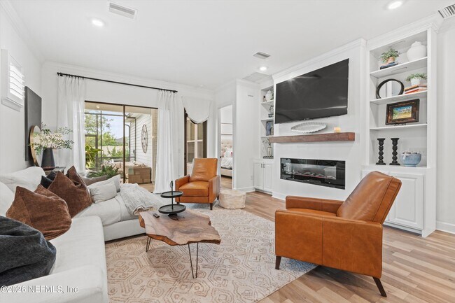 Building Photo - 192 Pk Ctr Ave