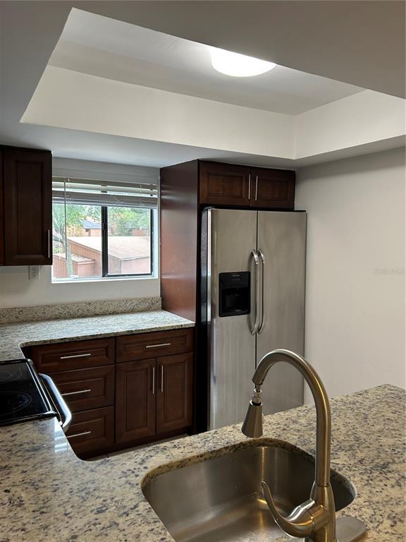 Building Photo - 958 E Michigan St