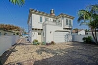 Building Photo - 15624 Sombra Ave