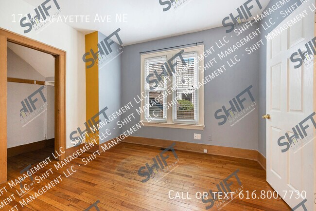Building Photo - 1714 Lafayette Ave NE