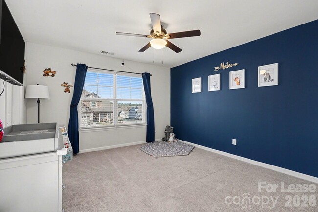 Building Photo - 4444 Fls Lk Dr S W