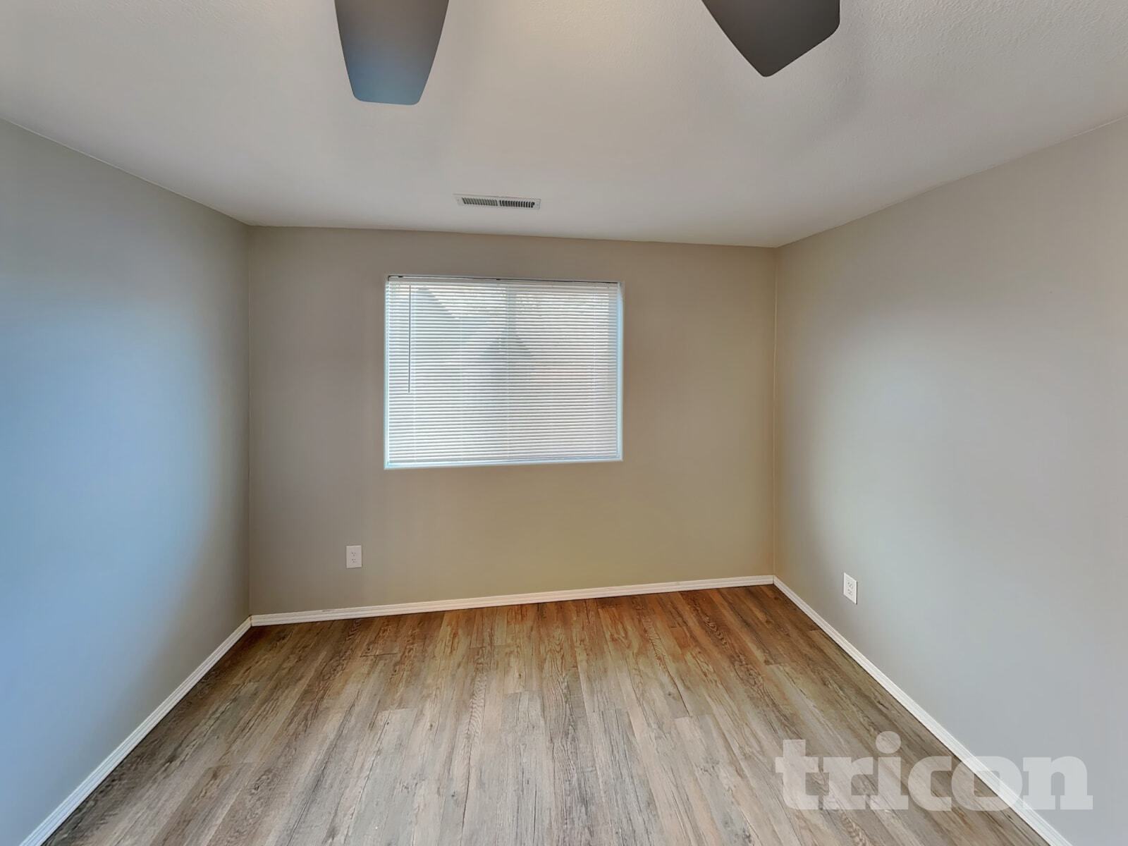 Building Photo - 577 SW 207th Ave