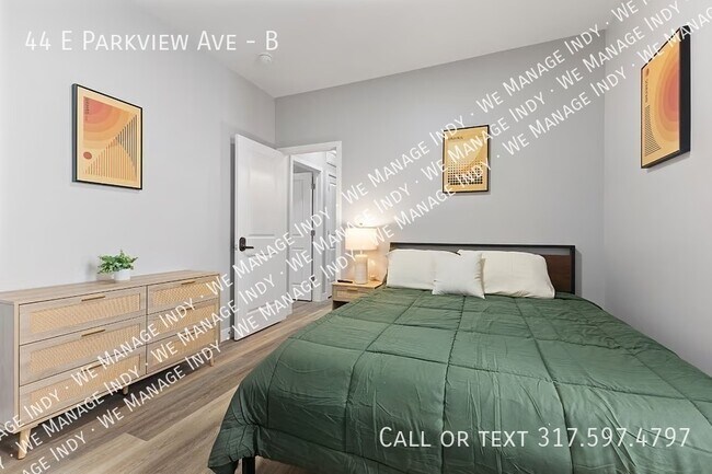 Building Photo - 44 E Parkview Ave