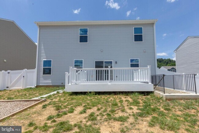 Building Photo - 37 Diving Scaup Rd