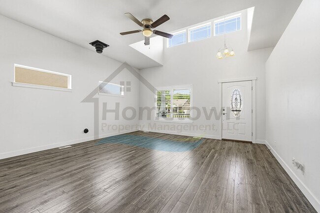 Building Photo - 5163 E Portside Ct