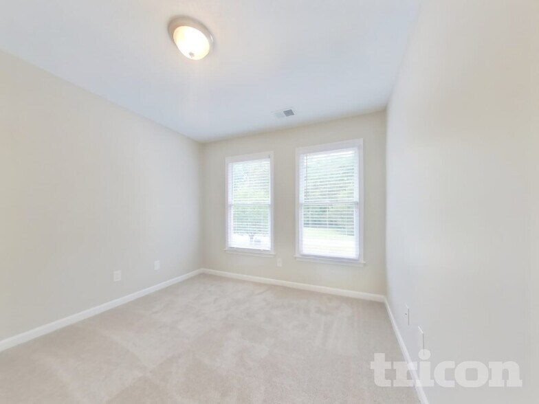 Building Photo - 1471 Pine Springs Dr NW