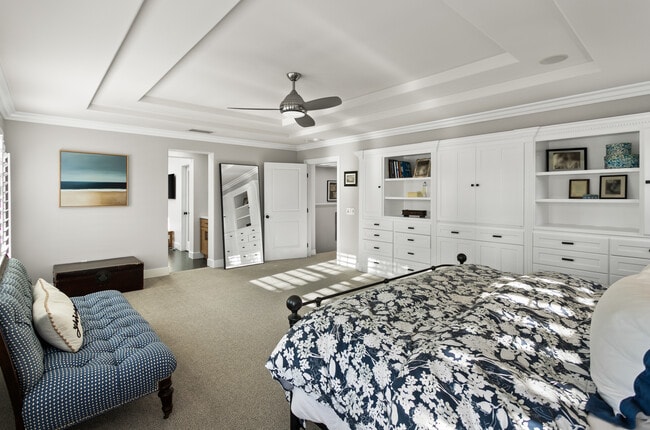 Building Photo - 13 Cape Danbury