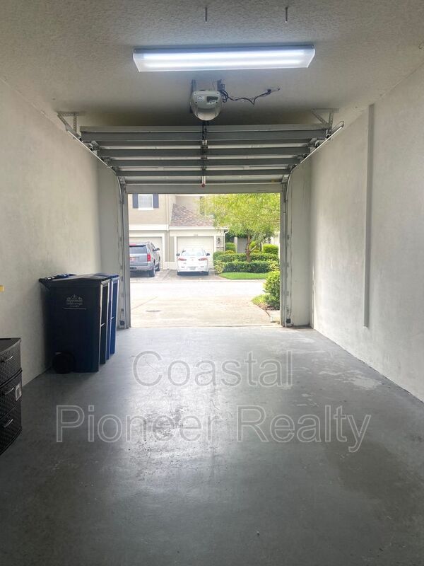 Building Photo - 11221 Windsor Place Cir