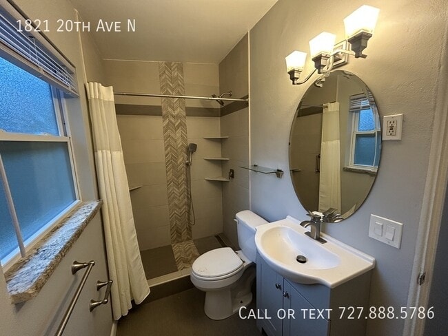 Building Photo - 1821 20th Ave N