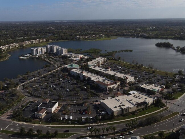 Building Photo - 7710 Lake Vista Ct