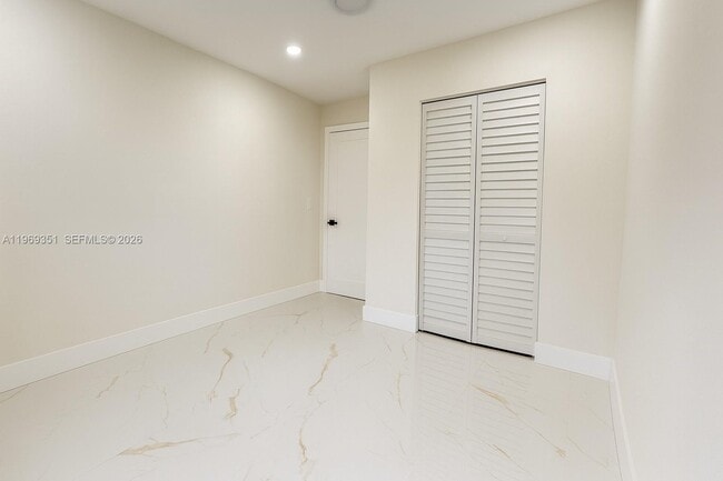 Building Photo - 3801 NE 16th Terrace