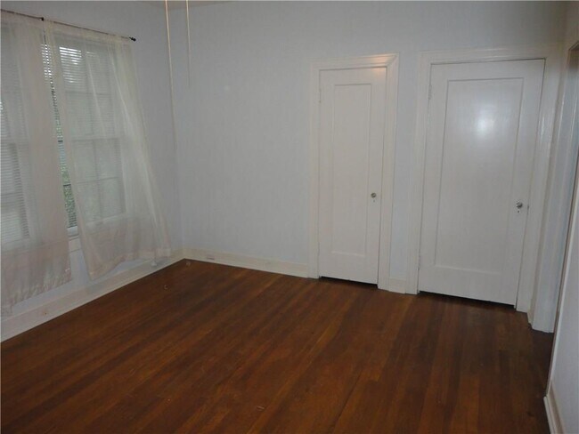 Building Photo - 311 Moore Blvd