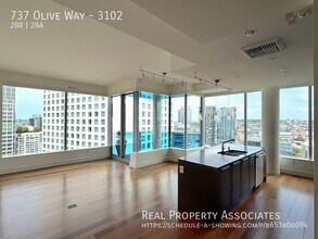 Building Photo - 737 Olive Wy
