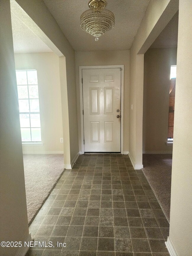 Building Photo - 1254 McGirts Creek Dr E