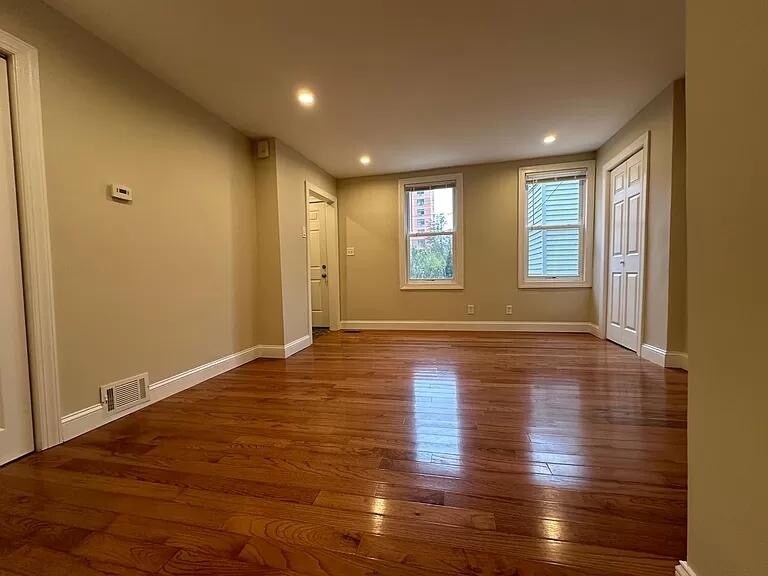 Building Photo - 287 Monticello Ave