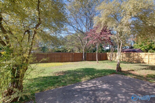 Building Photo - 135 Bremerton Dr SW