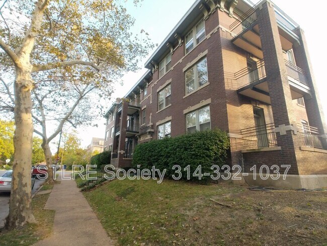 Building Photo - 2606 Louisiana Ave