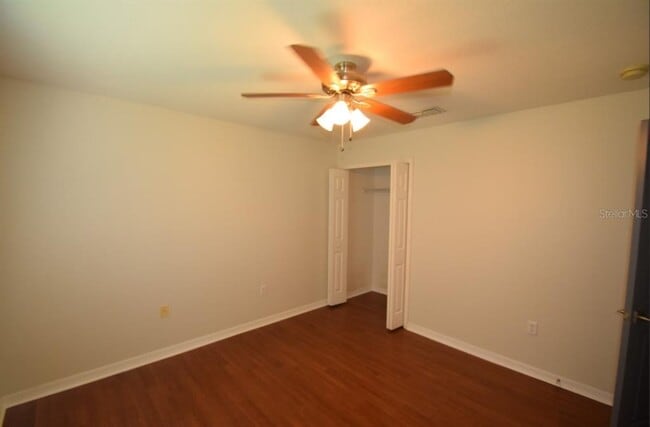 Building Photo - 241 Pine Shadow Ln