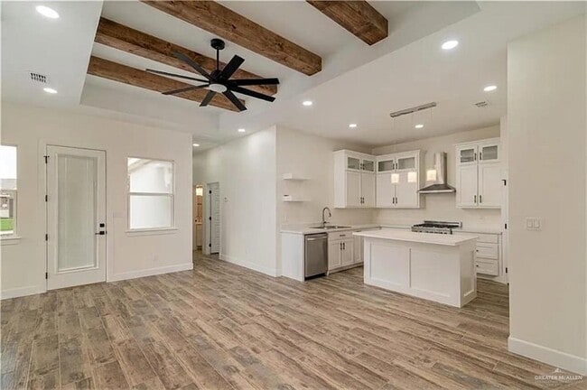 Building Photo - 12 W Tomatillo Dr