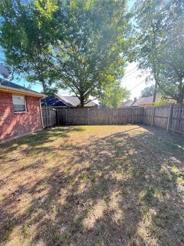 Building Photo - 1309 Aviary Dr