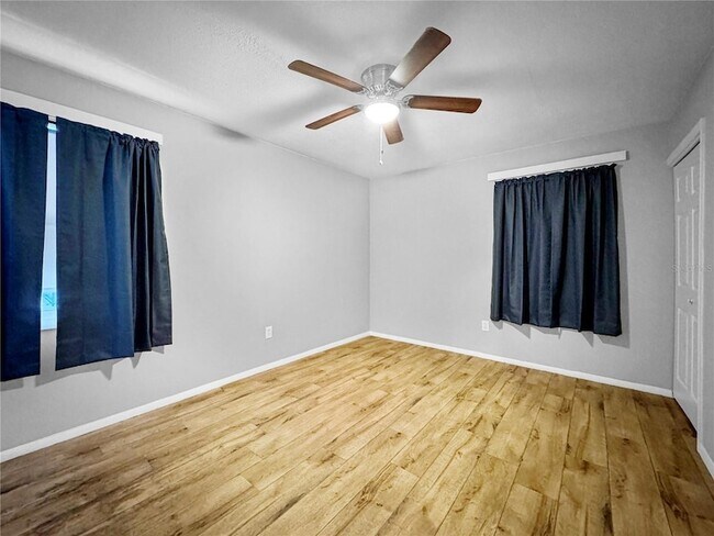 Building Photo - 1003 County Rd 17A W