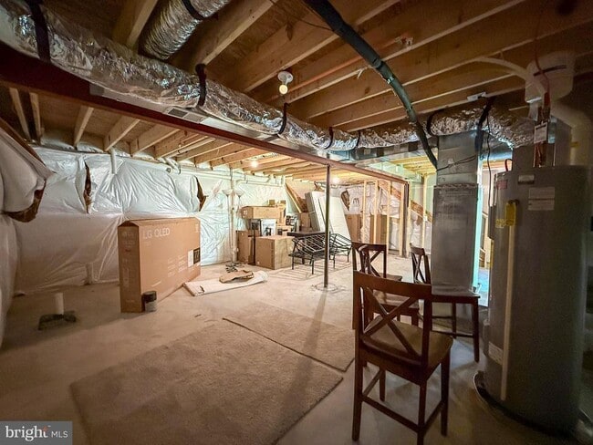 Building Photo - 33 Juniper Cir
